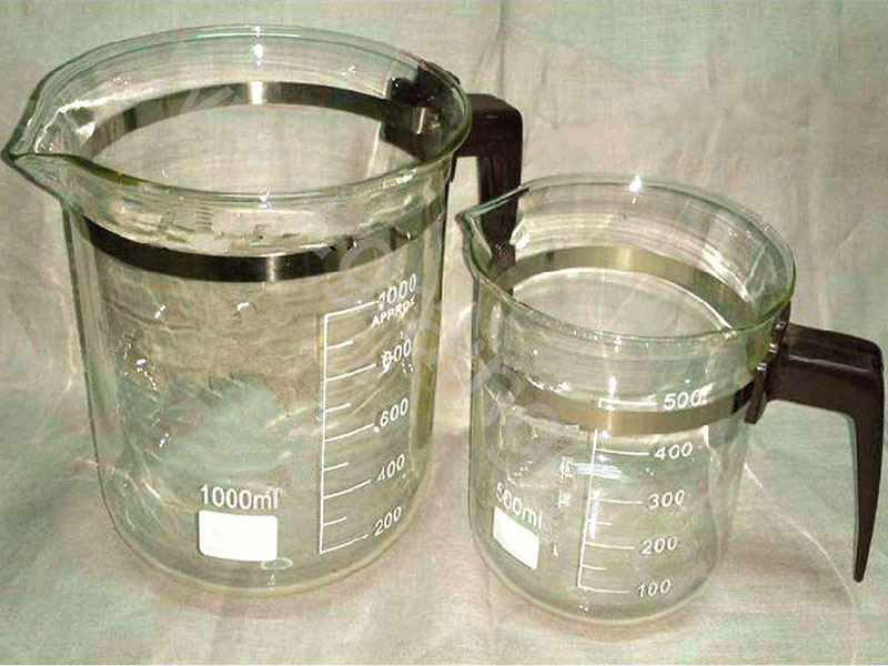 密封烧杯在工业烤箱里会不会炸？